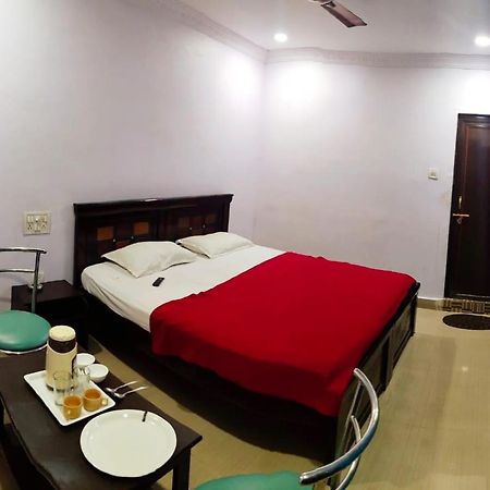 Sv Guest Rooms Βιζαχαπατνάμ Εξωτερικό φωτογραφία